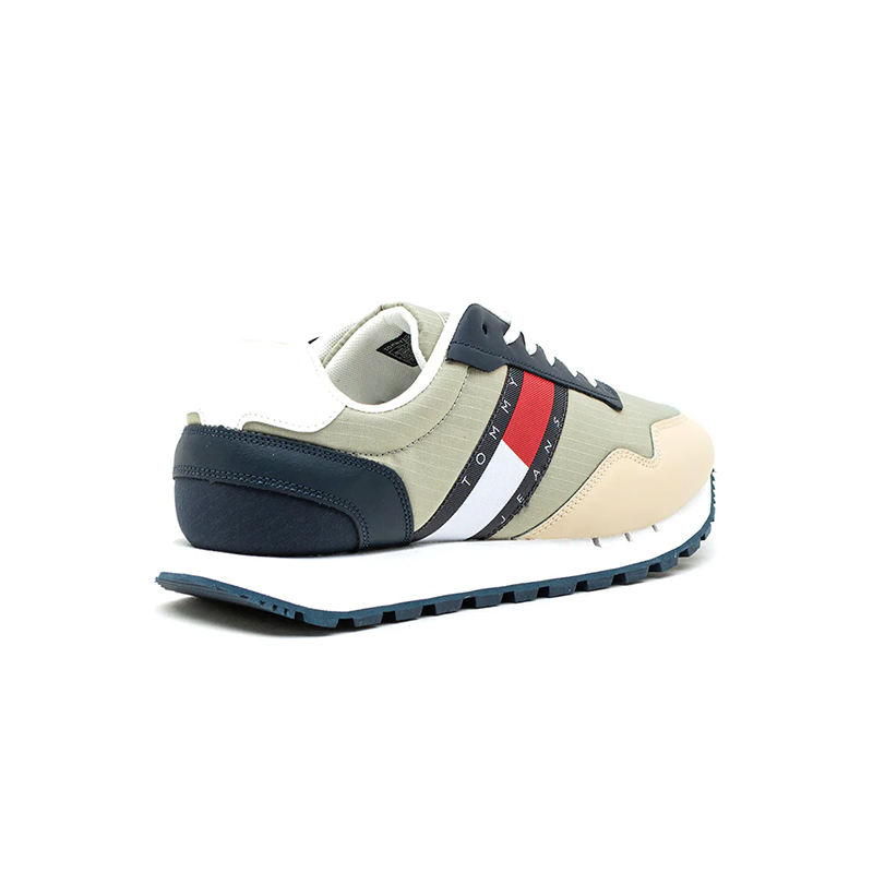 Tommy Retro Runner